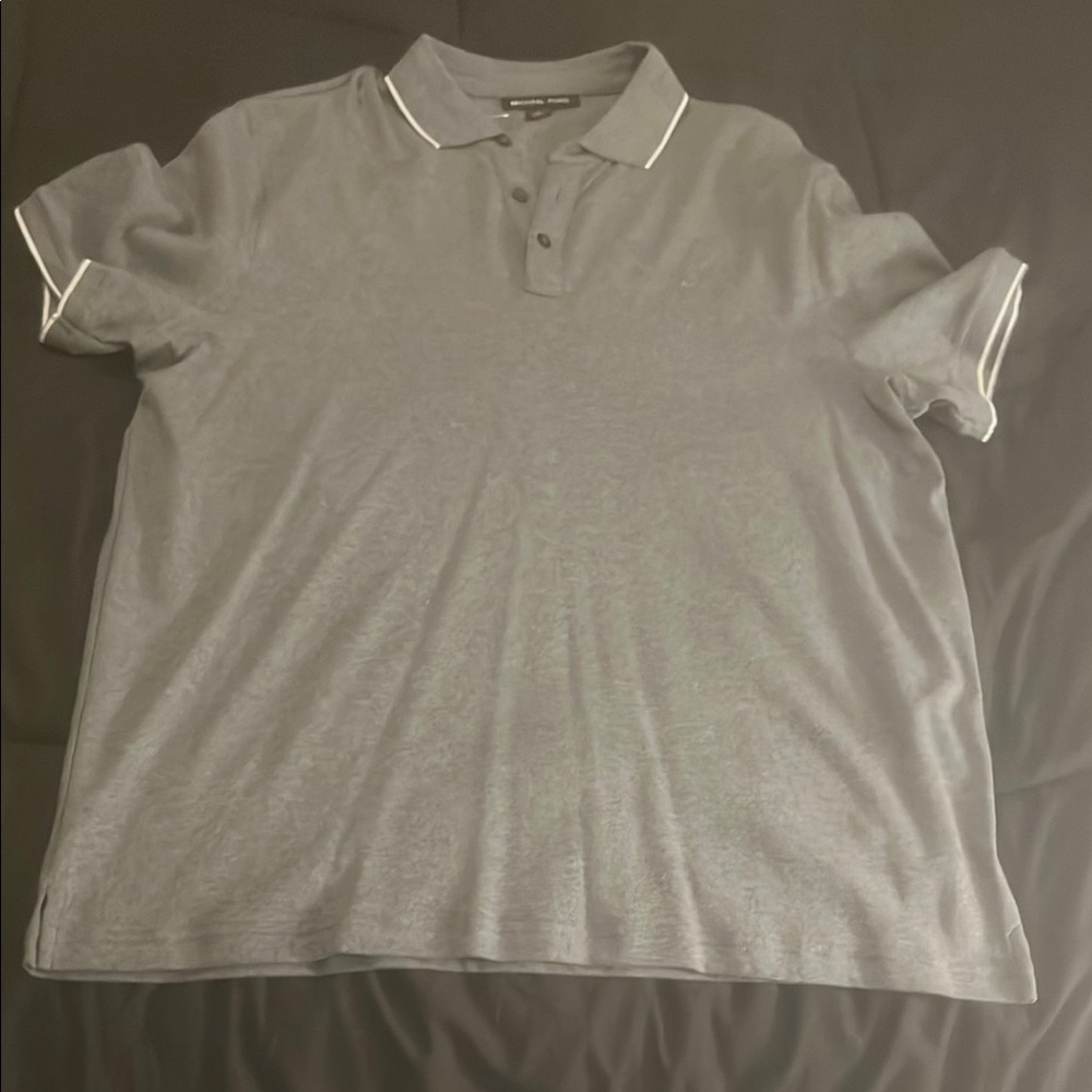 NWT Men's size L Michael Kors 3 button polo.